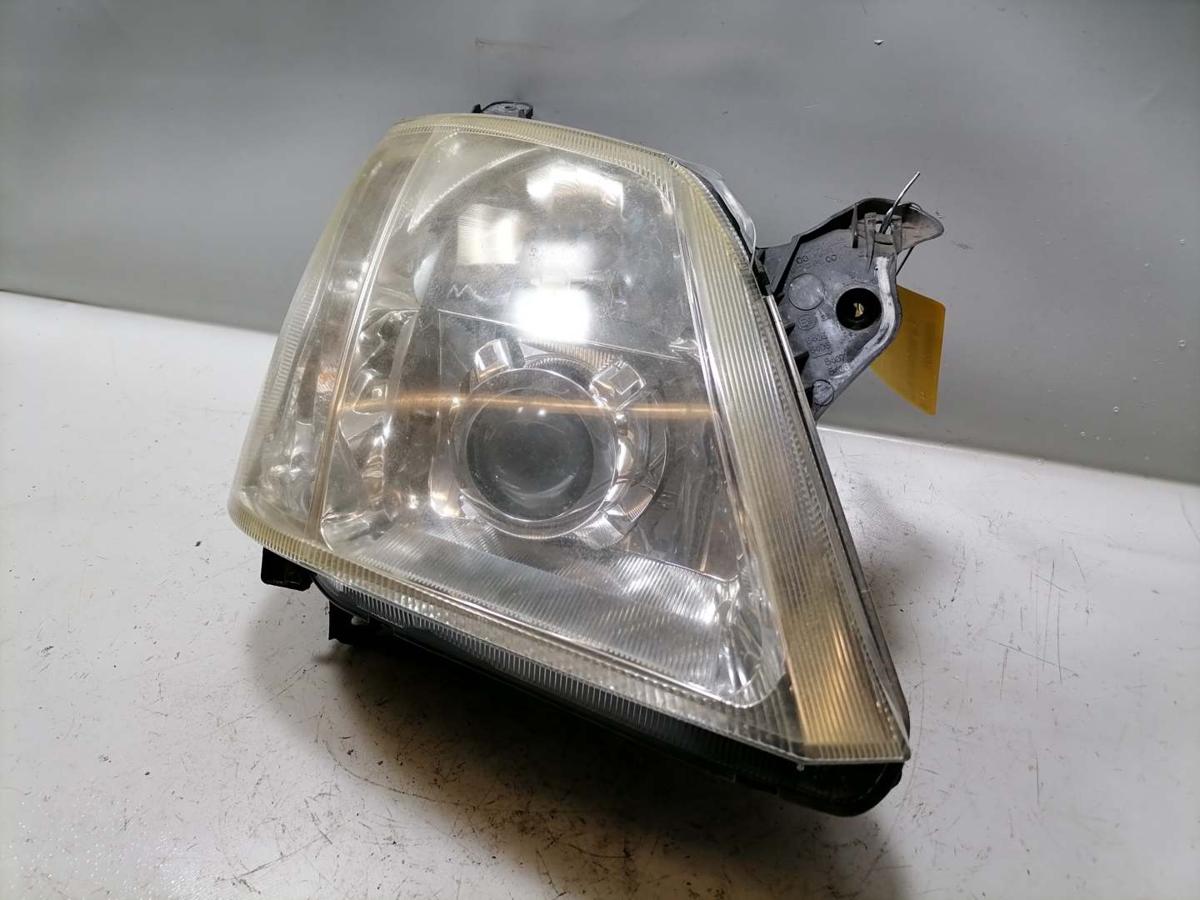 Opel Meriva A Bj.2004 original Xenonscheinwerfer rechts leicht vergilbt